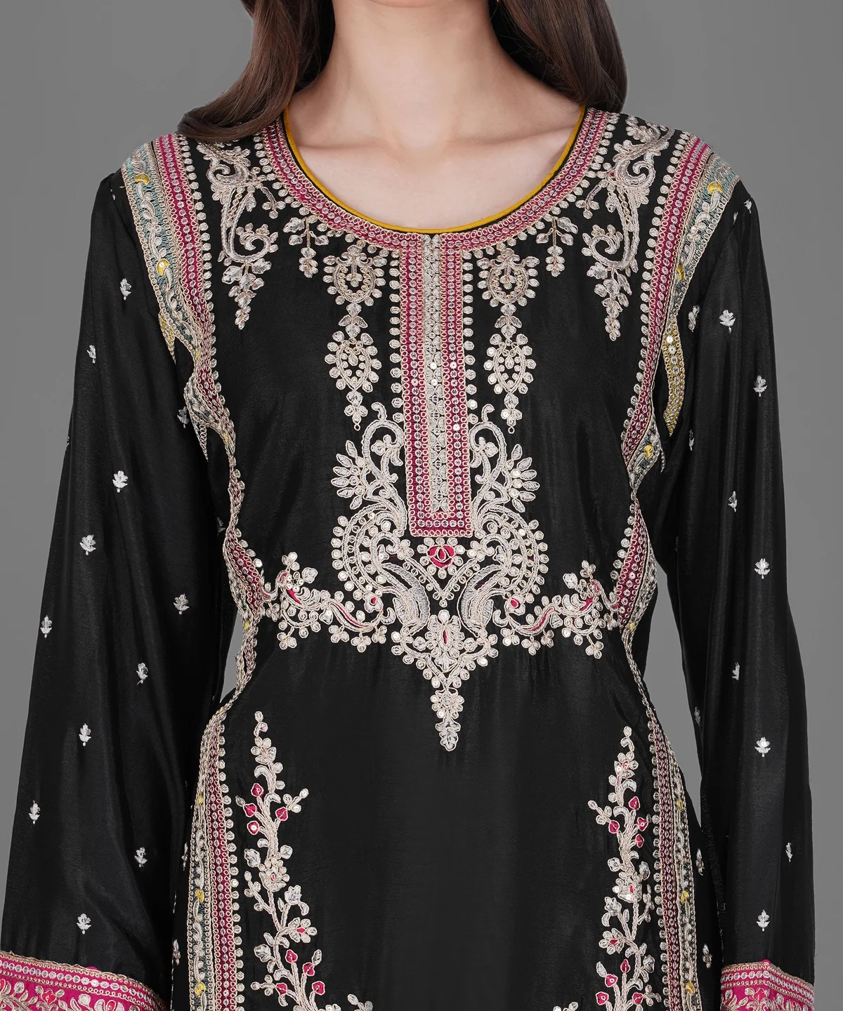 black-embroidered-straight-kurta-set-detail